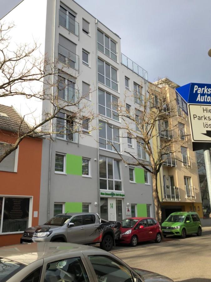 Panorama Penthouse Apartment Mit Klima Und Whirlpool Fuer Bis Zu 6 Personen Франкенталь Экстерьер фото