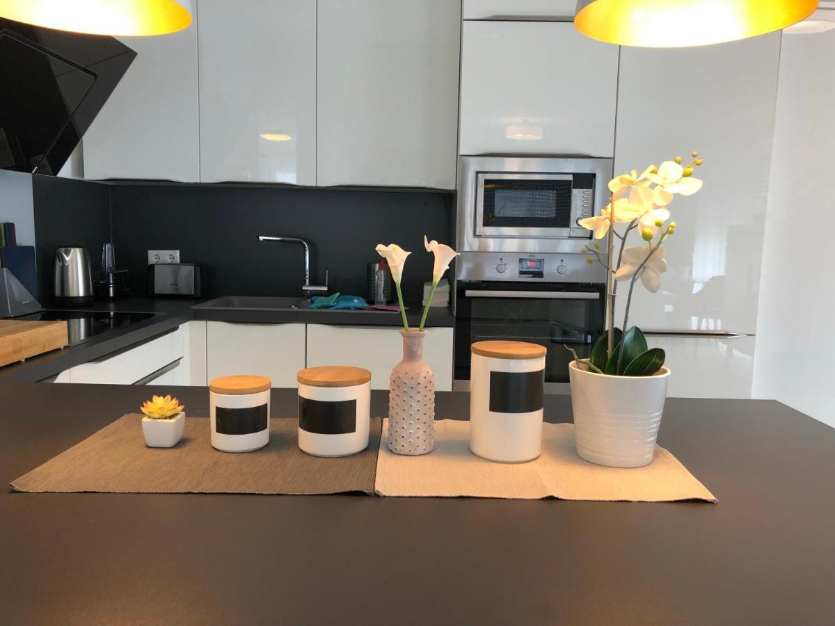 Panorama Penthouse Apartment Mit Klima Und Whirlpool Fuer Bis Zu 6 Personen Франкенталь Экстерьер фото